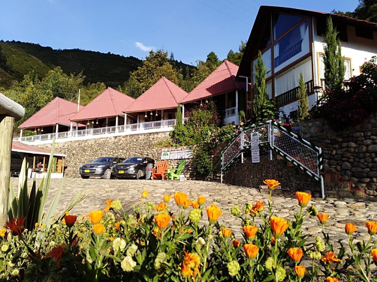 Hotel Cabanas El Rincon De Las Campanas Nobsa ภายนอก รูปภาพ